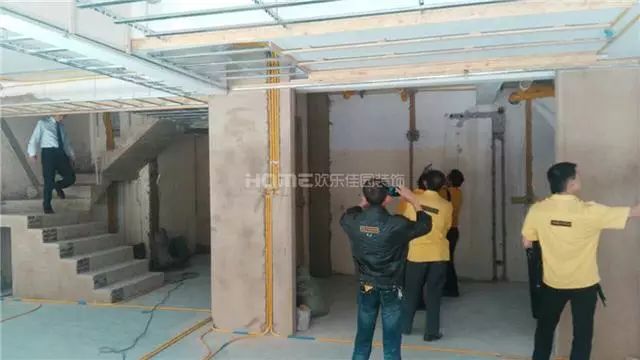 欢乐佳园装饰现场验收水电、基层
